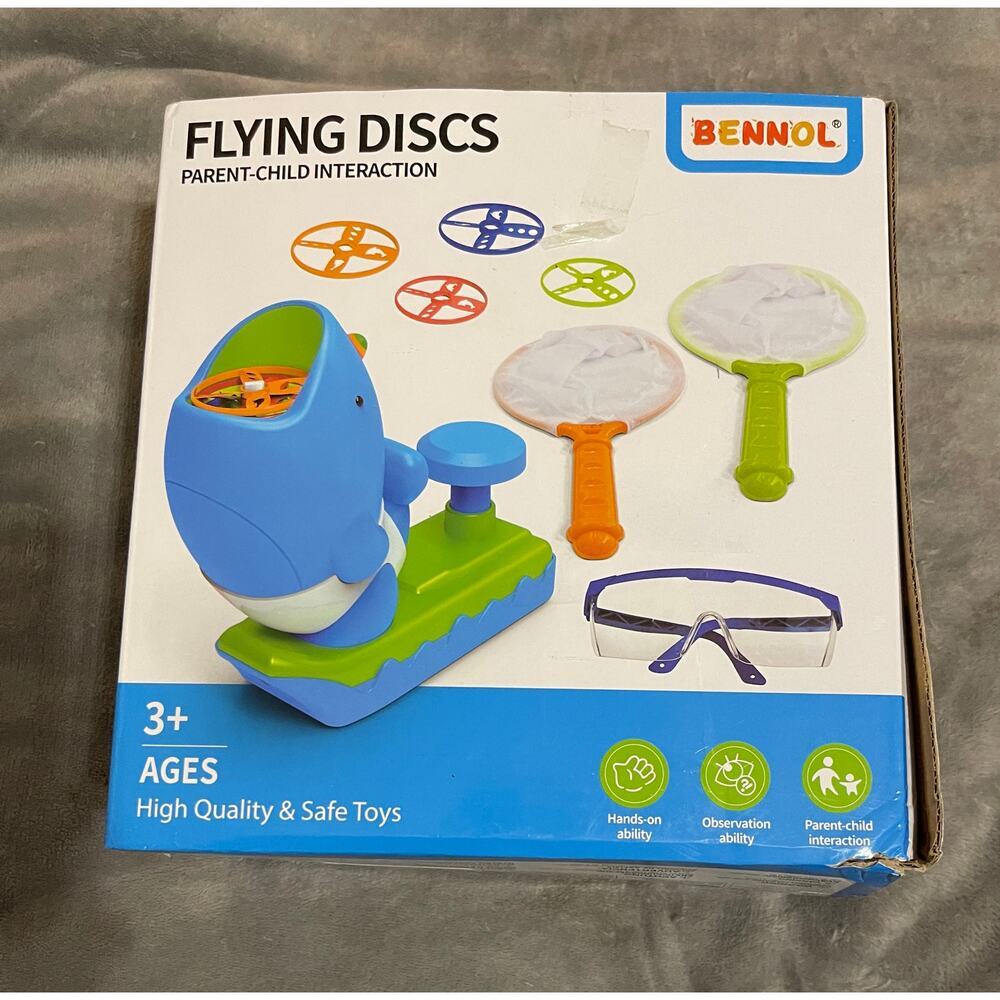 NWB Bennol Outdoor Indoor Game Toys for Kids Ages 3-8, Flying Disc Launcher - Picture 2 of 3